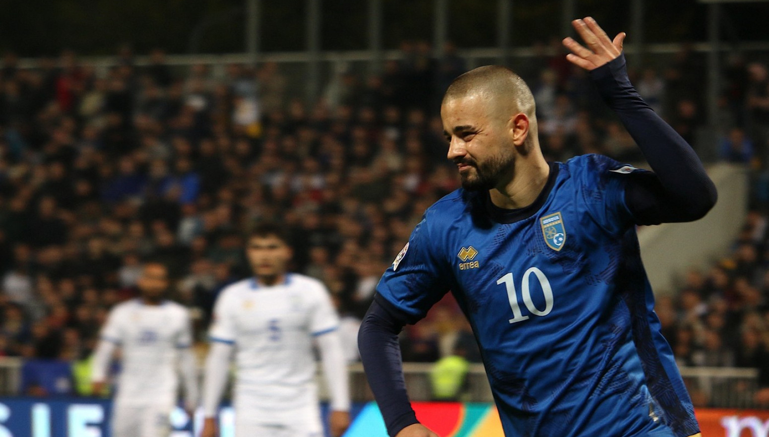 Reprezentativac Kosova novi saigrač Kostića i Vlahovića