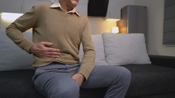 Ovi simptomi ukazuju da sa vašom jetrom možda nešto nije u redu: Ne smete da ih zanemarite