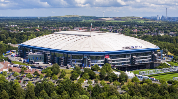 Šalke u "prosjačkom pohodu" – traži pomoć navijača