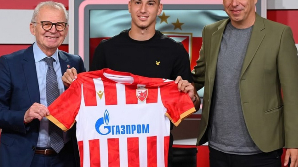 Zvezda čuva svoje klince – četiri nova ugovora: "Primer je Andrija Maksimović"