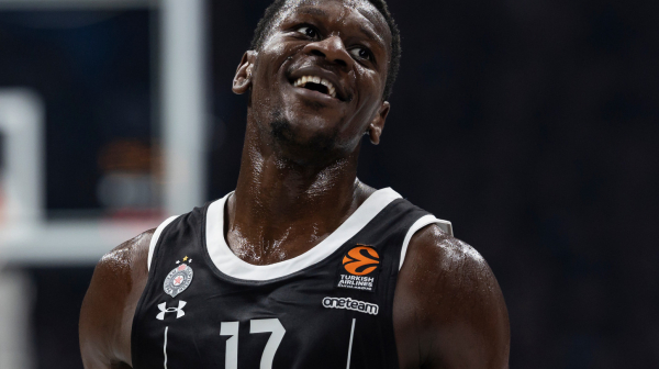 Bonga: "Ne sećam se da sam ovako šutirao" VIDEO