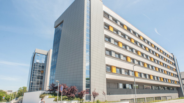 Nekadašnja deponija postaje parking: UKC Niš dobija nova mesta za pacijente i posetioce