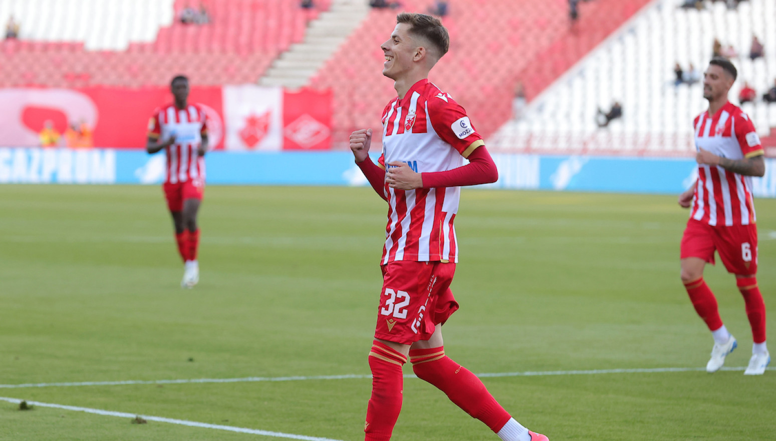 Ilić oduševio "Marakanu" – het-trik za poluvreme VIDEO