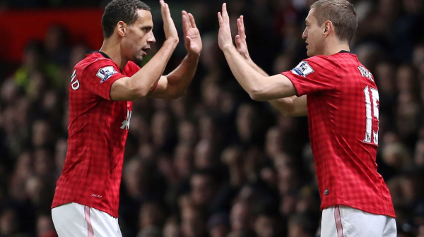 Vidić, Rio i Berbatov u korejskoj nošnji pred egzibiciju u Seulu VIDEO