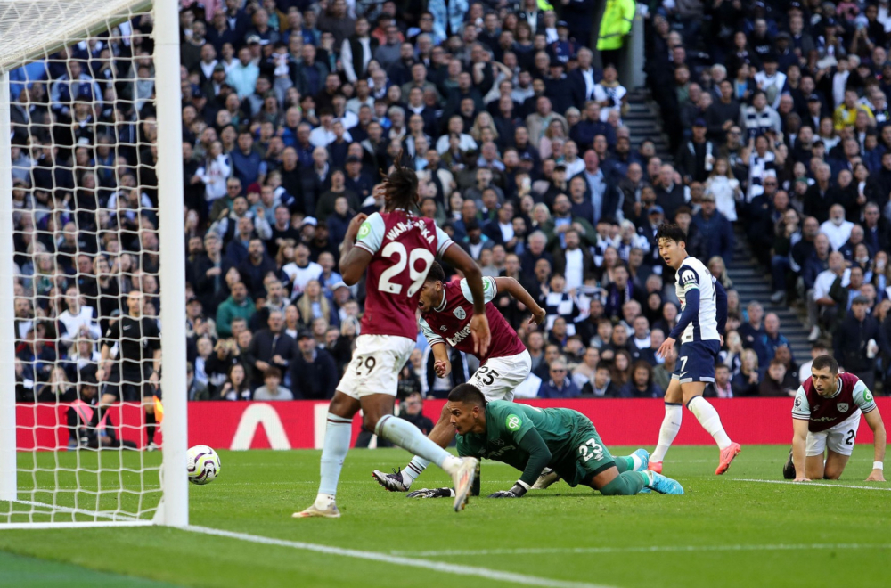 Poker Totenhema u derbiju Londona