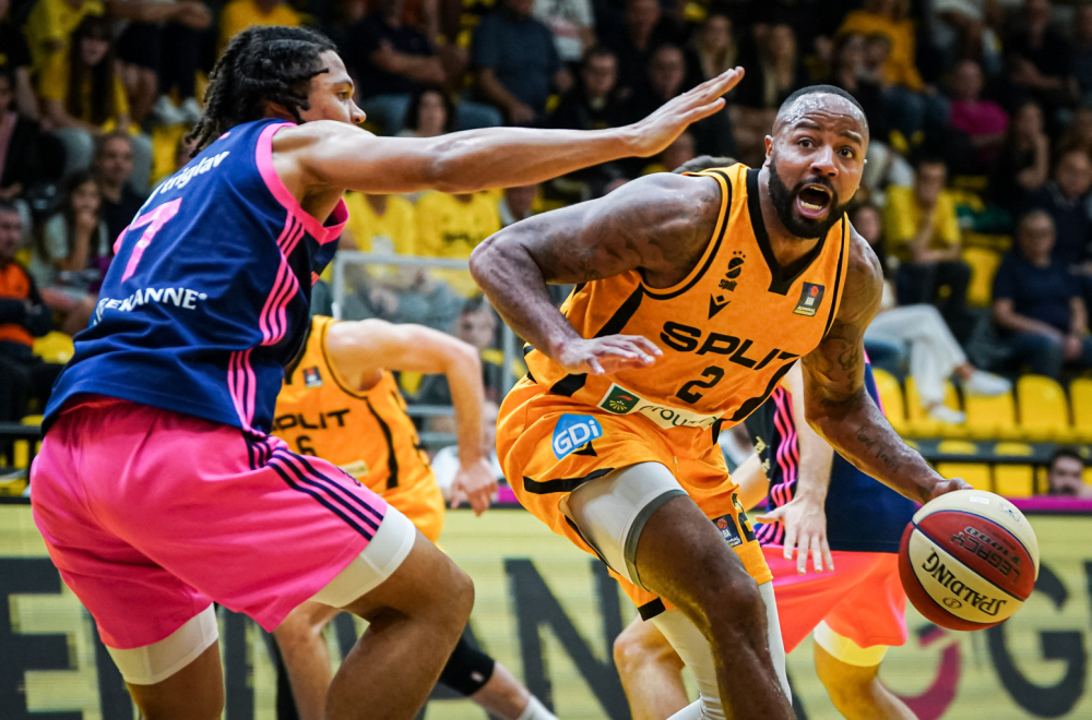 Megin "biser" 18p/17sk – Split naneo prvi poraz "roze timu"