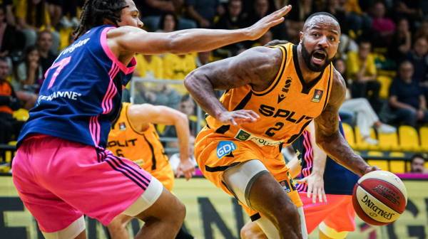 Megin "biser" 18p/17sk – Split naneo prvi poraz "roze timu"