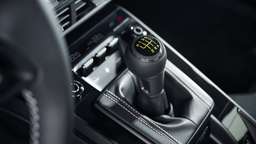 Zver lišena elektrifikacije: Porsche osvežio 911 GT3 FOTO