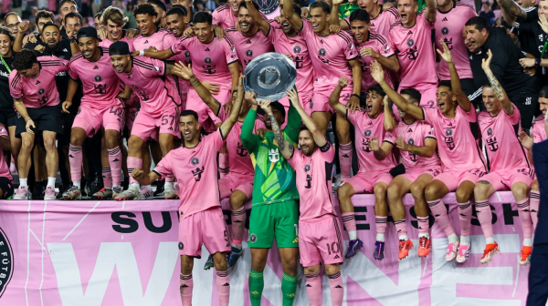 Mesi zvanično na Svetskom prvenstvu – Infantino mu lično uručio pozivnicu