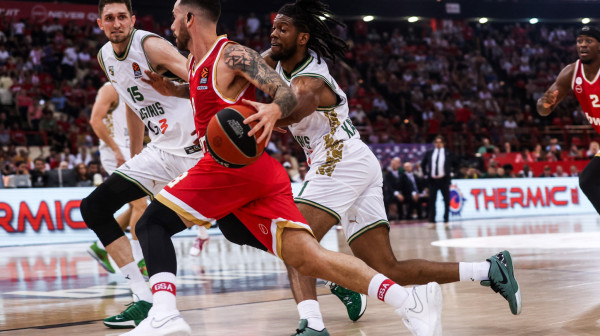 Bivši NBA as naprasno napustio Trinkijerija