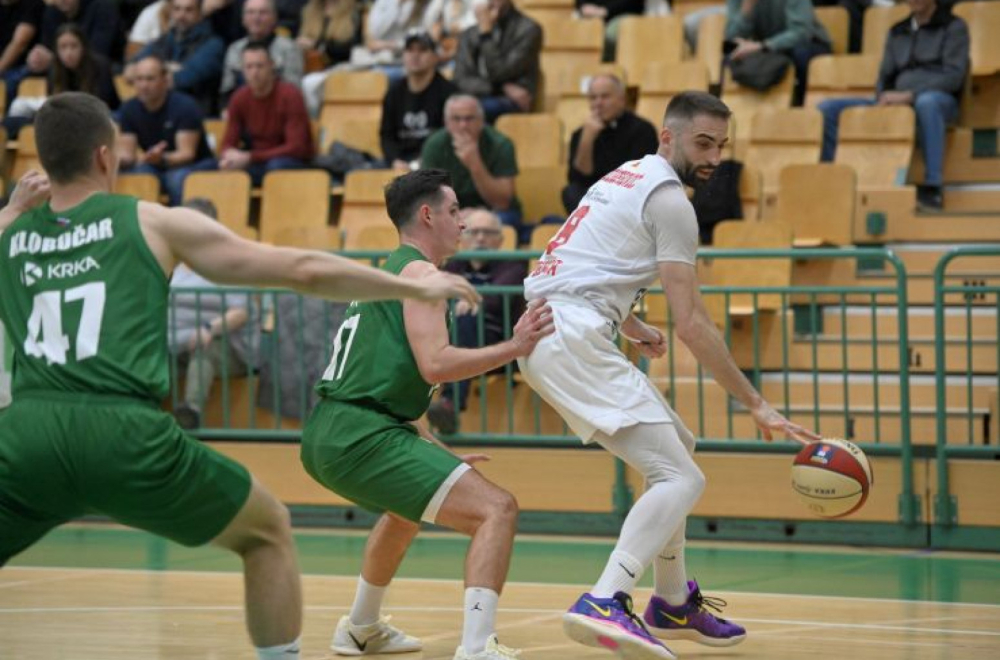 Nezaustavljivi Zoran Nikolić zaustavljen u Novom Mestu