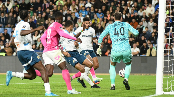 Marsej petardom po Monpeljeu! VIDEO