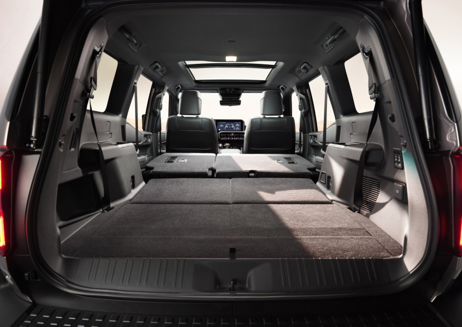 Nova generacija legendarnog Toyota terenca stigla na srpsko tržište