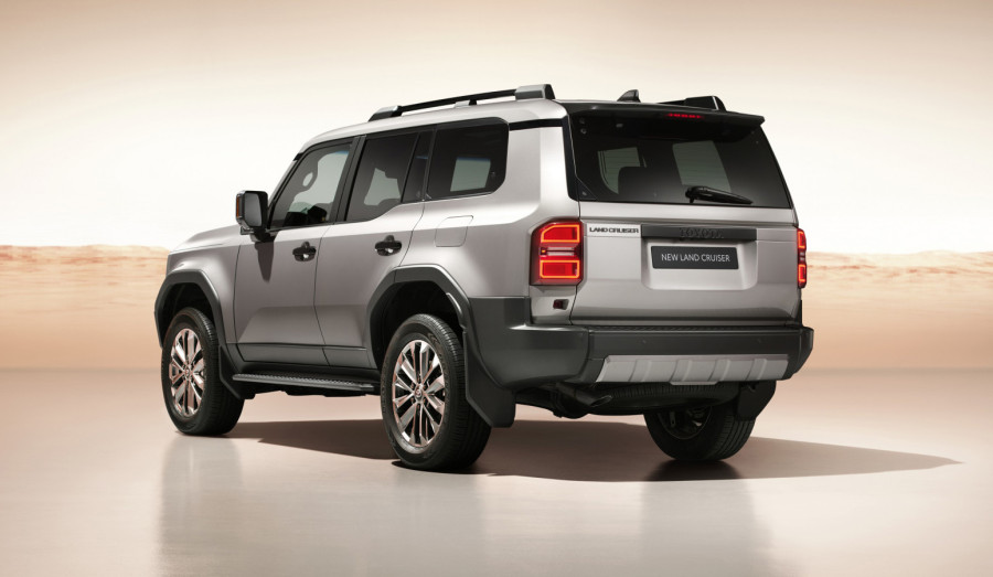 Nova generacija legendarnog Toyota terenca stigla na srpsko tržište