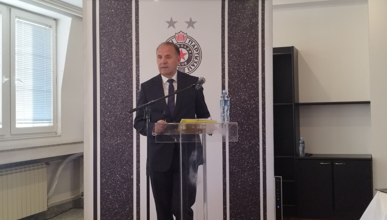 Ljajić na čelu Partizana - Mijatović, Lazović i biznismeni dižu crno-bele na noge VIDEO