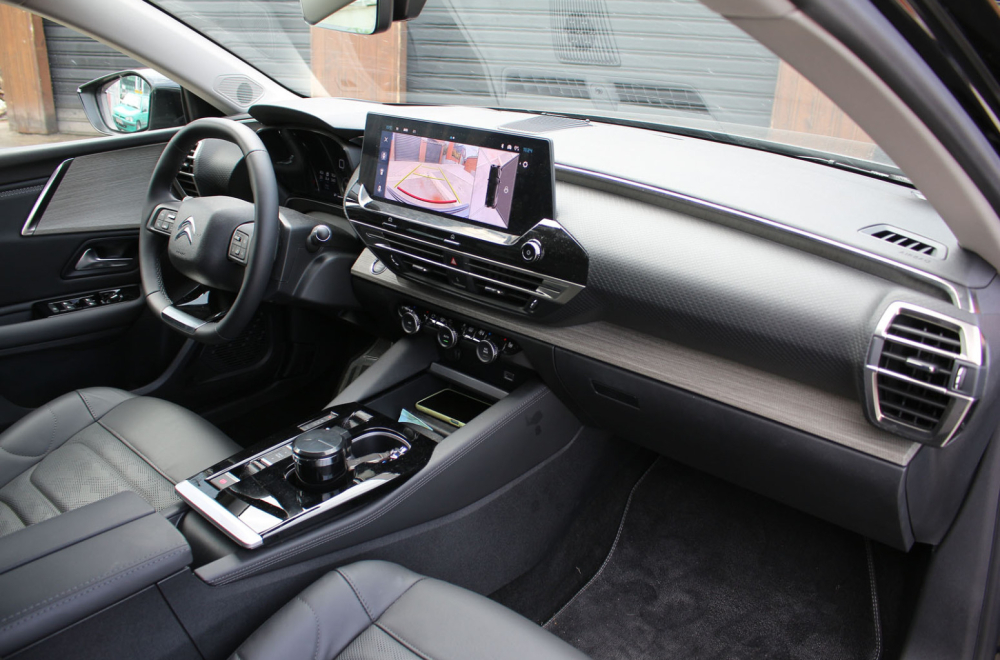 Test: Citroën C5 X – lađa FOTO