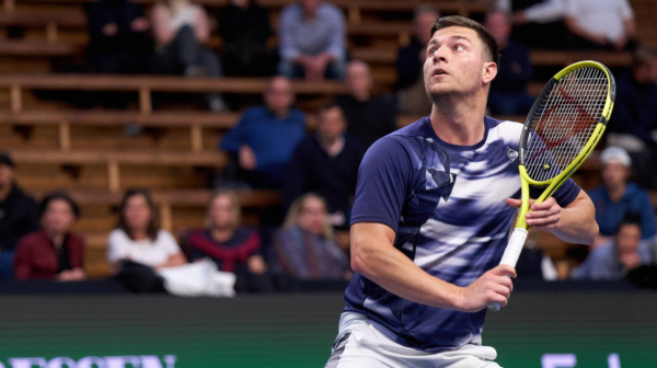 Kecmanović lako sa Argentincem u Beču