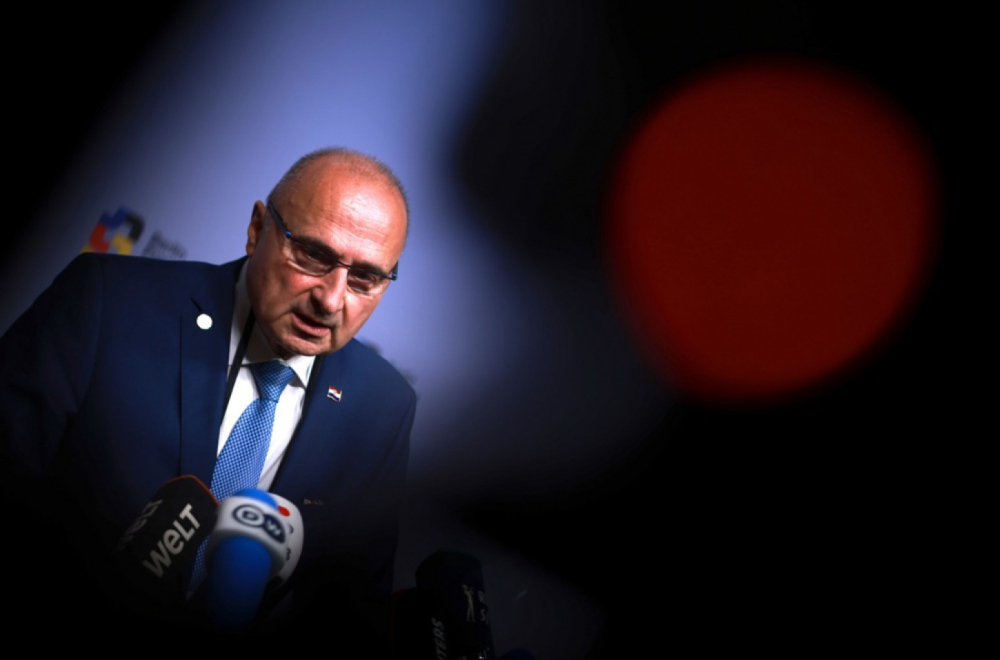 Pripadnici EPPO i Uskoka upali u resor Gordana Grlića Radmana