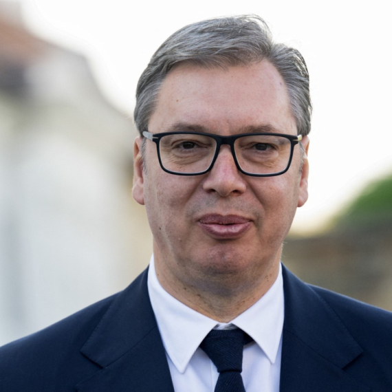 Vučić razgovarao sa Trampom: "Verujem u snažnije partnerstvo sa SAD" FOTO/VIDEO