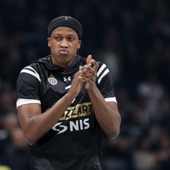 Nilikina ostaje u Partizanu?