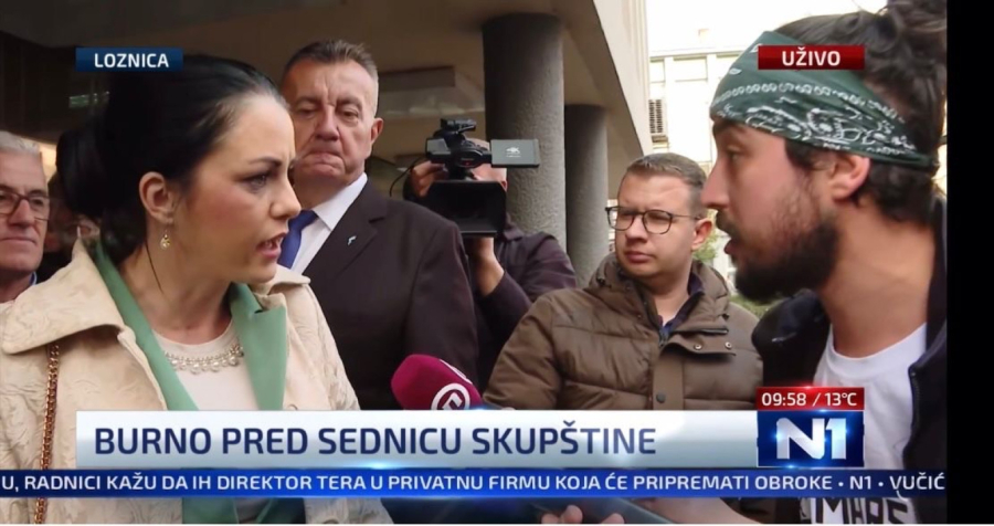 Skandal u Loznici: Đilasova opozicija napravila haos; Mržnja i iživljavanje nad ženama na delu FOTO