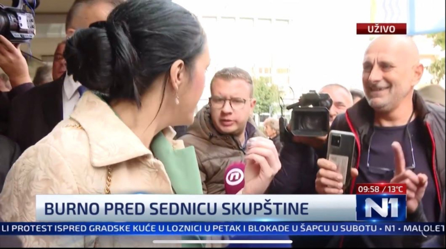 Skandal u Loznici: Đilasova opozicija napravila haos; Mržnja i iživljavanje nad ženama na delu FOTO