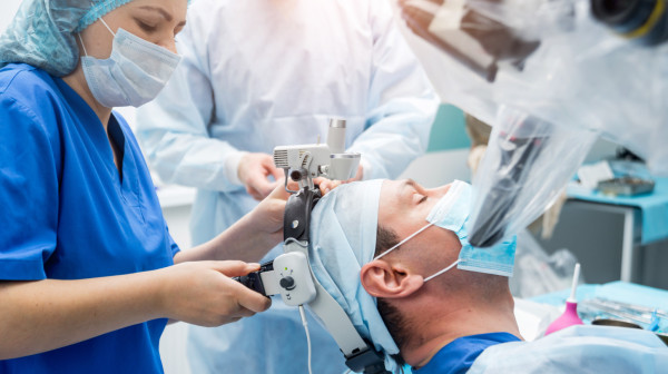 Istorijski podvig srpskih neurohiruga: Pacijentkinji ugradili elektrode u mozak; Izlečili od epilepsije? VIDEO