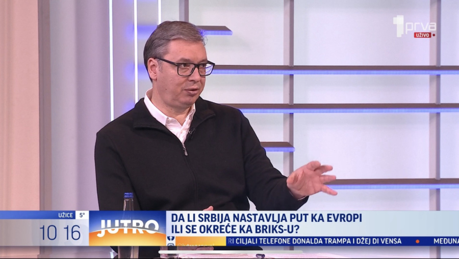 Vučić poručio: Verujte mi, znam šta radim; Naša zemlja je postala poprište hibridnog rata