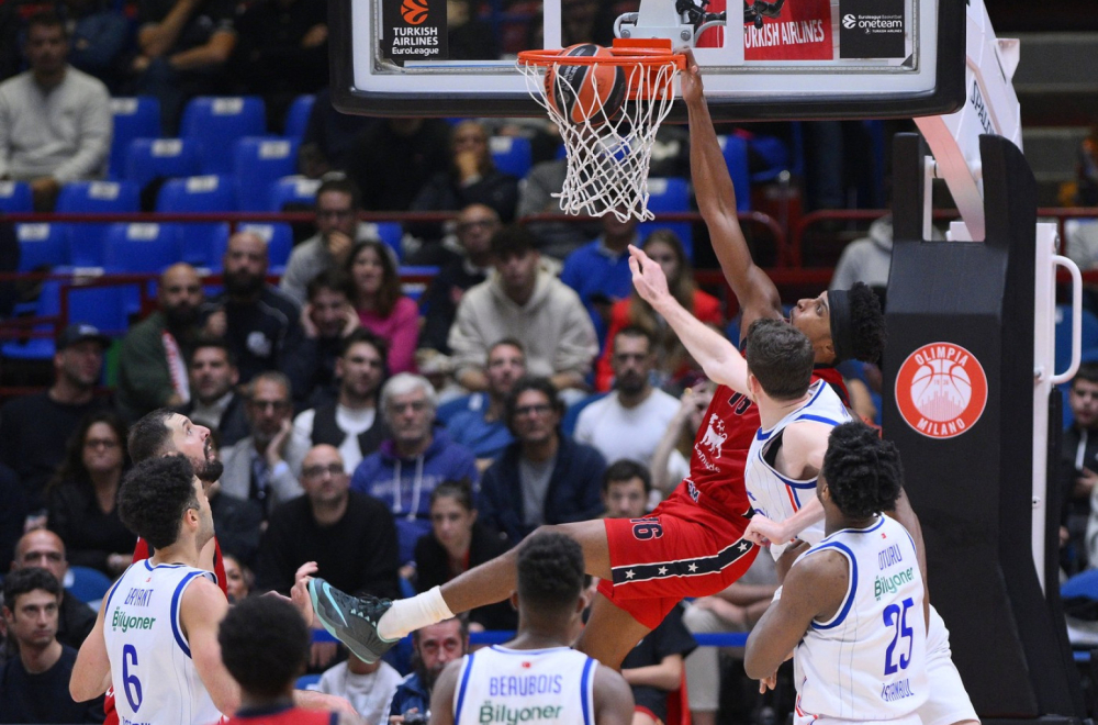 Bivši igrač Partizana izveo potez kola u EL – nije moglo da prođe ni bez Tajrika VIDEO