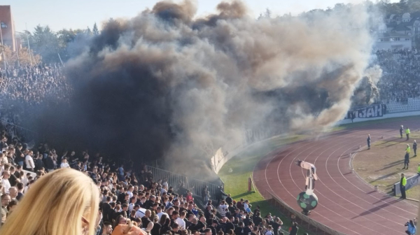 Prekid u Humskoj – crno pa se ne vidi FOTO