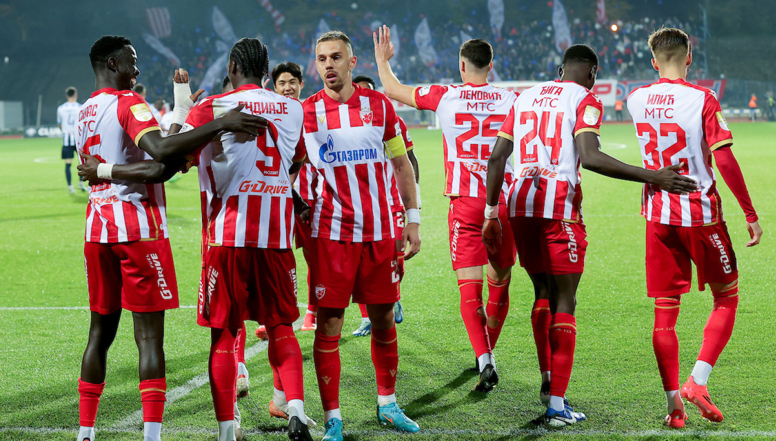 Zvezda "petardu" prebolela "petardom" VIDEO