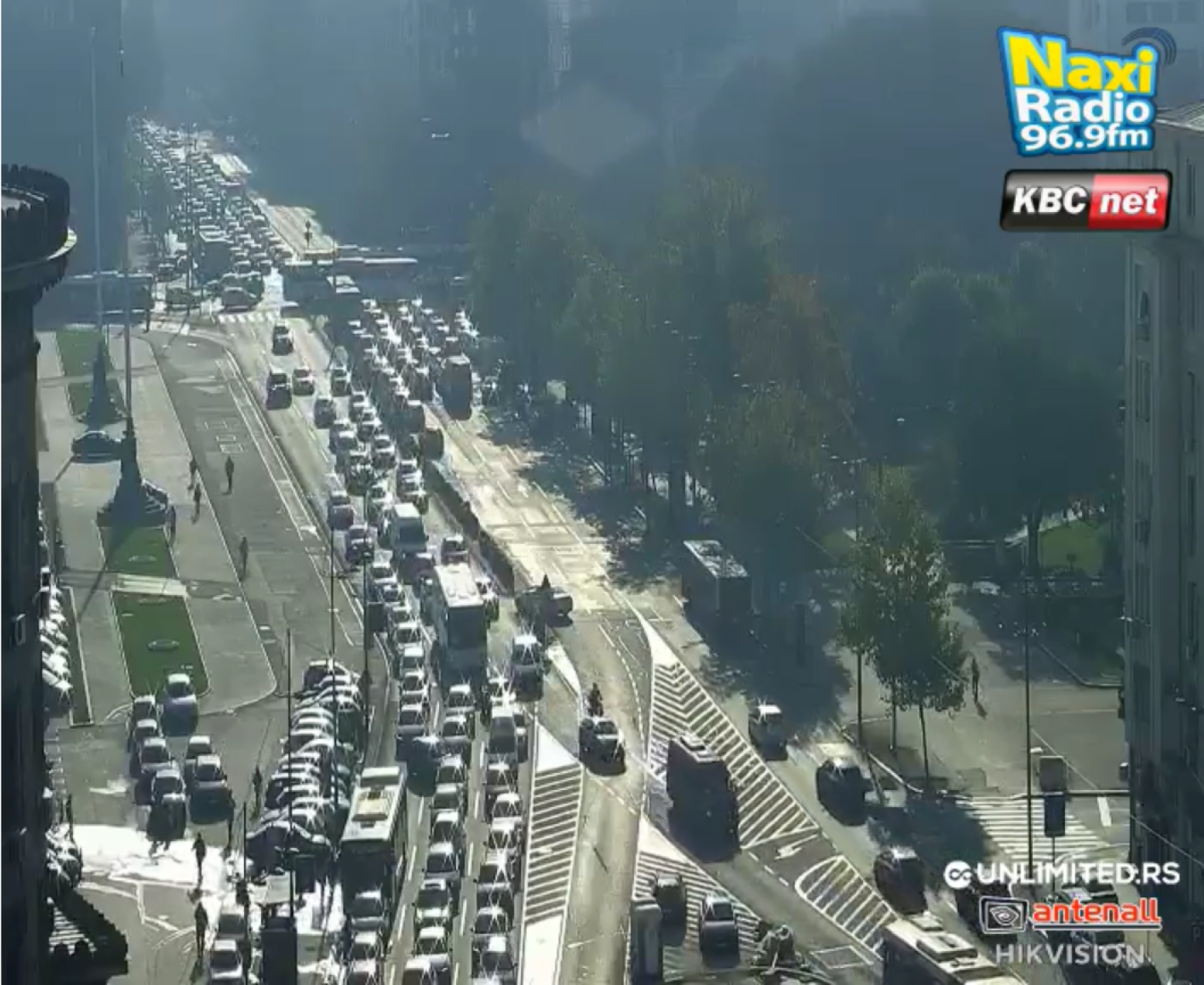 Beograd paralisan: Sve stoji FOTO