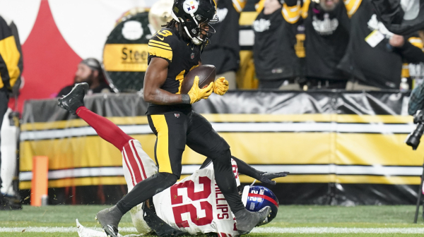 Pitsburg nastavio proboj ka vrhu – spektakularni potez Ostina VIDEO