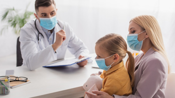 Koksaki kruži vrtićima u Srbiji: Pedijatar otkriva na šta roditelji moraju da obrate pažnju VIDEO