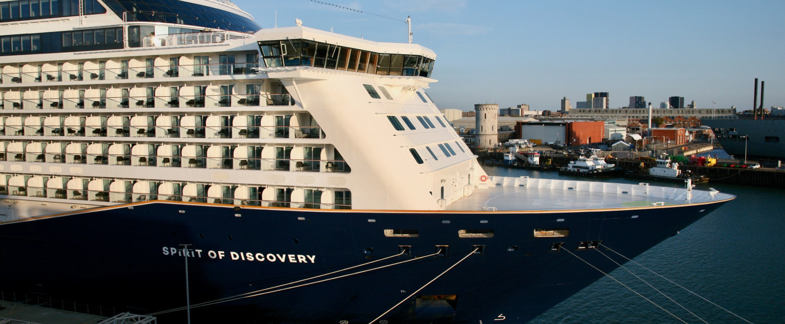 Živi na kruzerima već 13 godina, ali jedna stvar joj nije dozvoljena