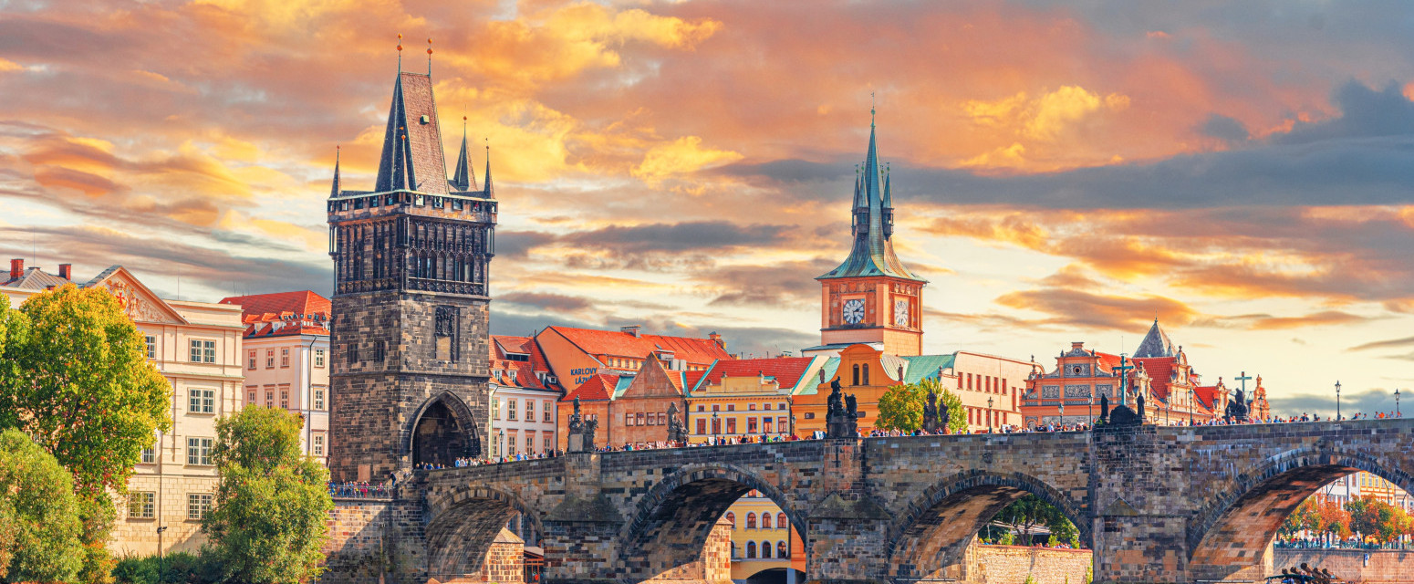 Zlatni grad Prag: Čari prošlih vekova i mesta koja oduzimaju dah – atmosfera kakvu morate doživeti