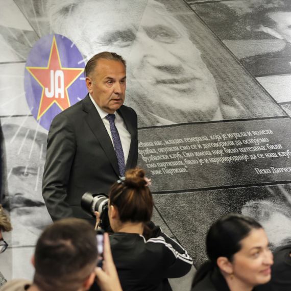 Partizanov odgovor Čukaričkom: "Ne dirajte sirotinju!"