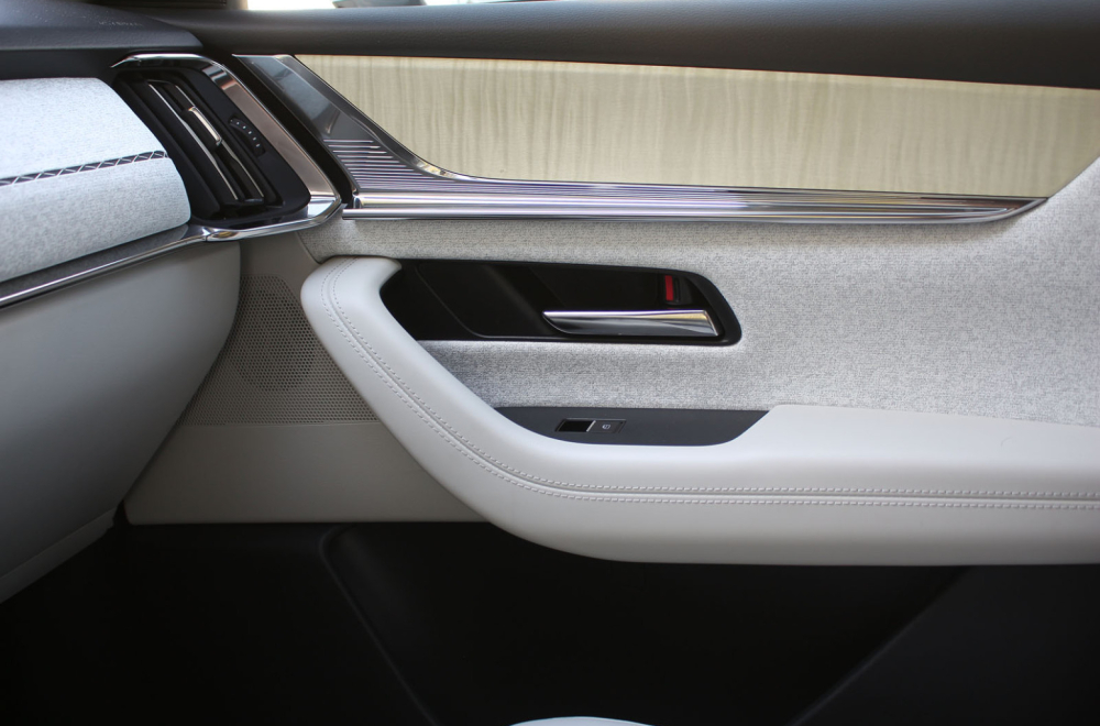 Test: Mazda CX-60 – smela i drugačija FOTO