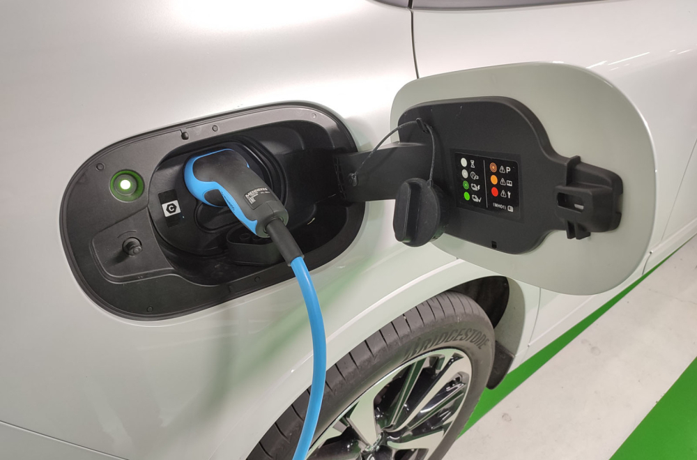 Test: Mazda CX-60 – smela i drugačija FOTO