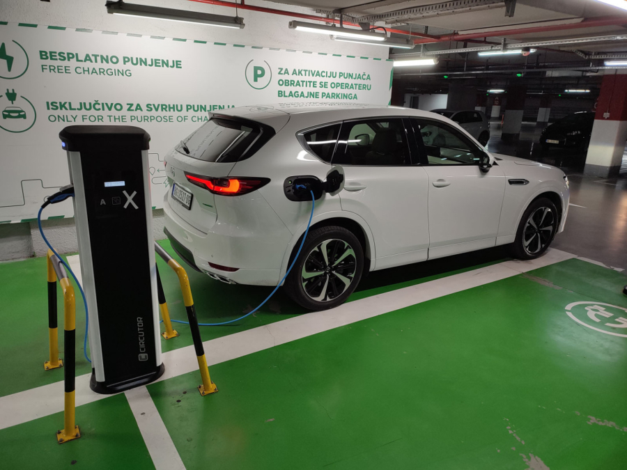 Test: Mazda CX-60 – smela i drugačija FOTO