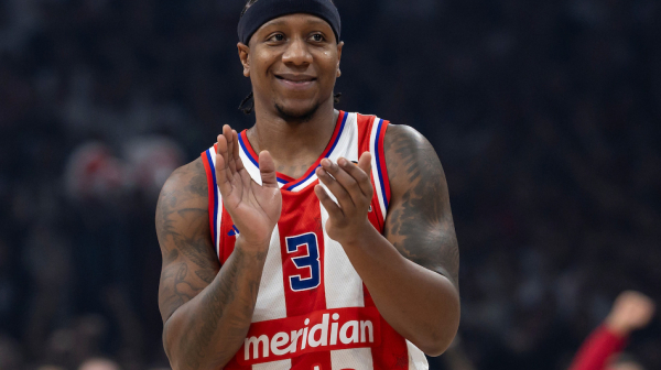 Kenan: "Raspravljam se sa sudijama stalno oko toga" VIDEO