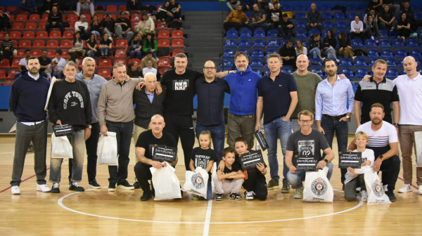 Istorijski dan u Humskoj: 25 godina od prve utakmice u LŠ