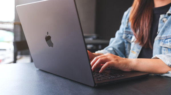 Apple sprema nešto novo za MacBook Pro