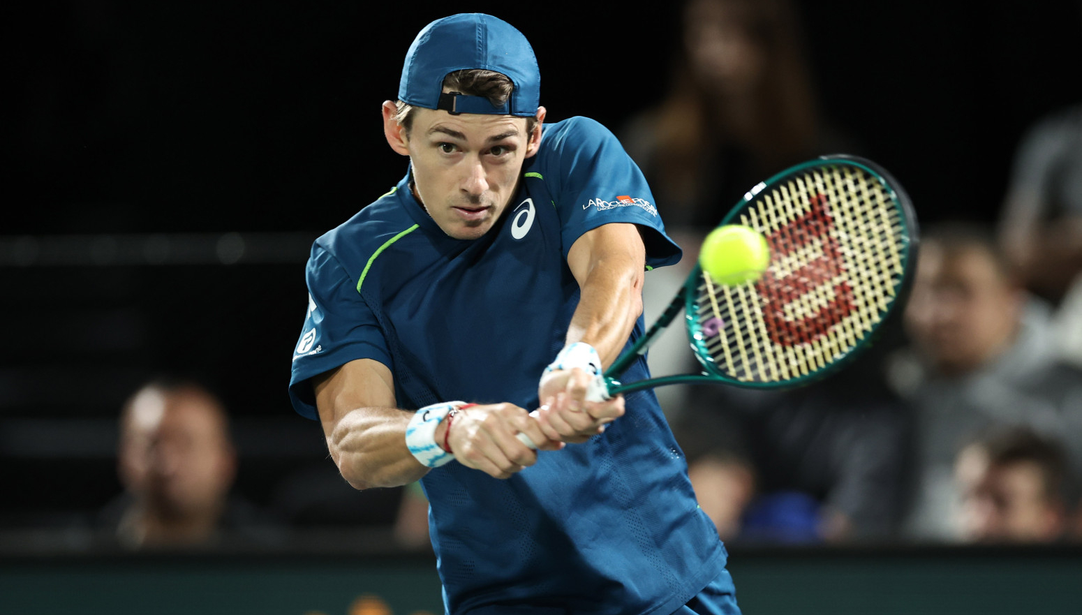 Preokret De Minora za korak ka Torinu, Drejper polomio reket VIDEO