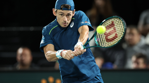 Preokret De Minora za korak ka Torinu, Drejper polomio reket VIDEO