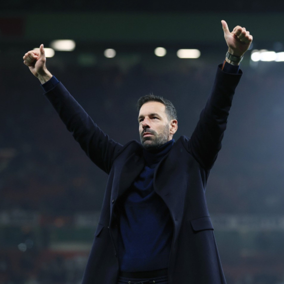 Van Nistelroj se rastao sa Lesterom