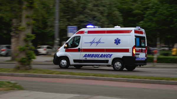 Sudar automobila i motora na auto-putu u Beogradu, stvaraju se velike gužve