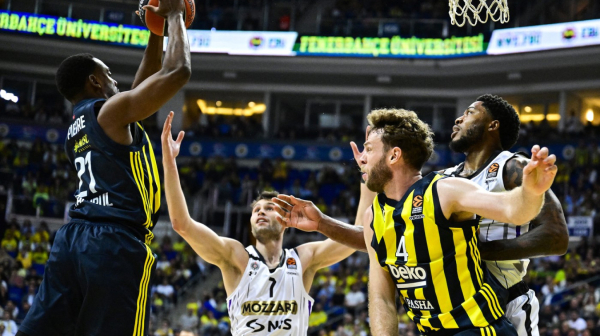 Peti poraz Partizana i nova povreda – šou Jasikevičusa; ŽOC: "Ne želim izgovore, ali..."