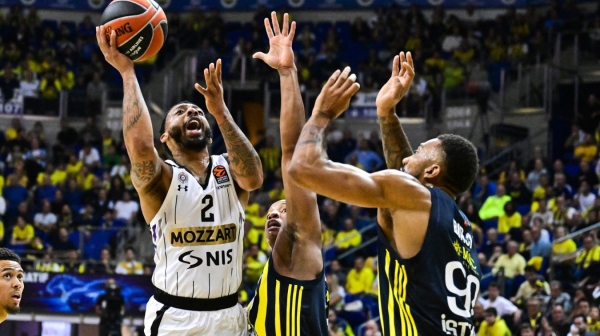 Najgori Partizan ove sezone – Fenerbahče ga zatrpao trojkama