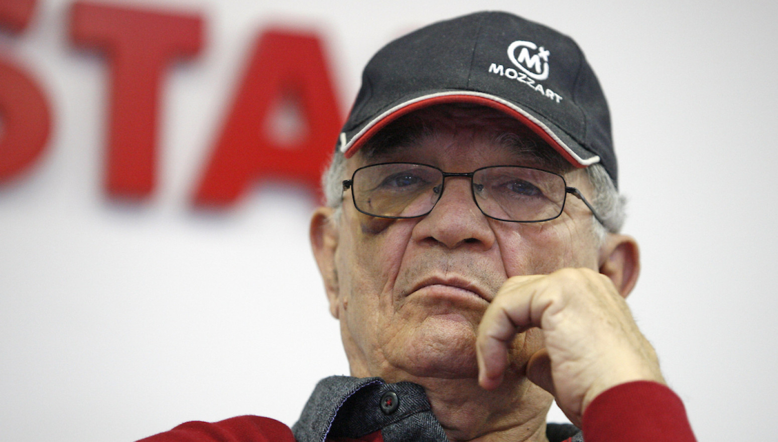 Zvezda otkriva spomenik Dragoslavu Šekularcu